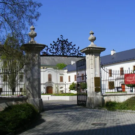 Apartment Fortuna Apartman Mini Eger